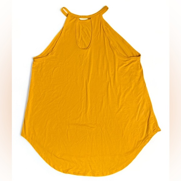 Wound Up, Sleeveless Never Say Monday Top - Picture 3 of 7